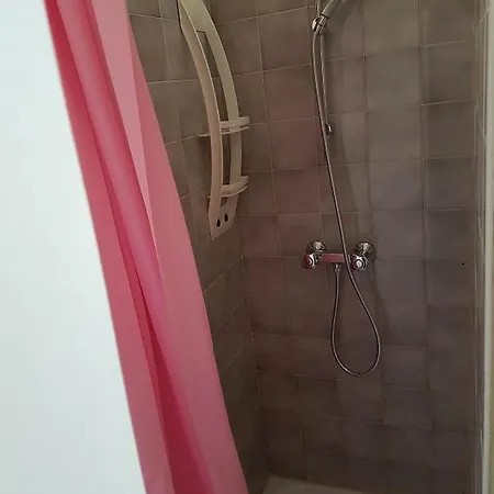 Au Pont De La Gineze 3* Barjac (Lozere)